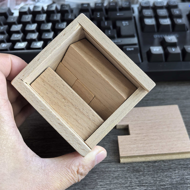 Magic IQ Posizionamento obliqu - Woodworking Jigsaw recensione e prezzo