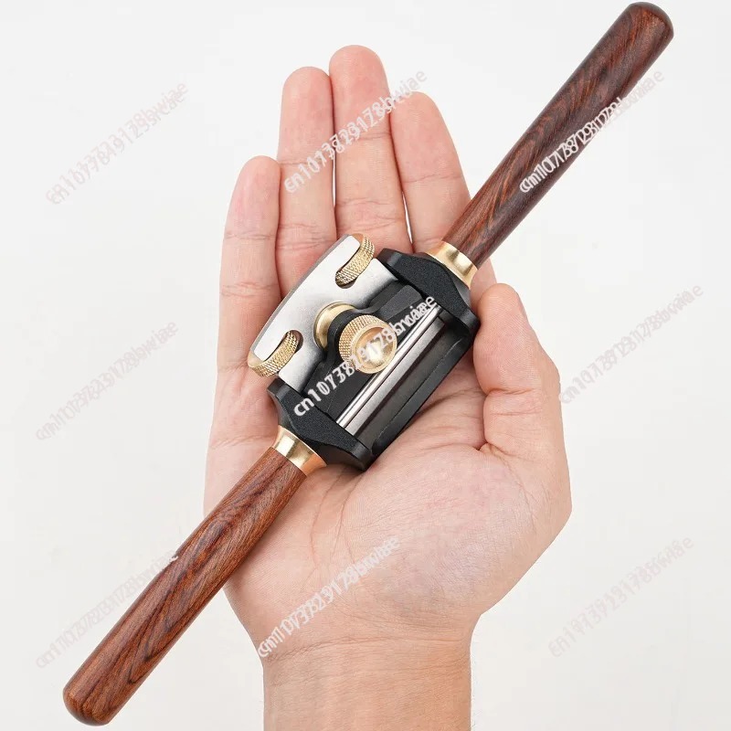 Pialle manuali in bronzo con b - Spokeshave Flat recensione e prezzo