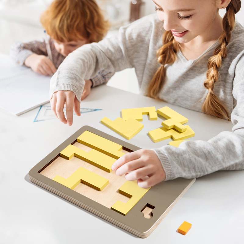 Puzzle geometrici in legno Sfi - Woodworking Jigsaw recensione e prezzo